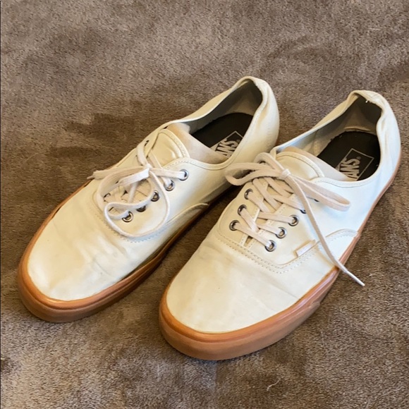 vans authentic tan